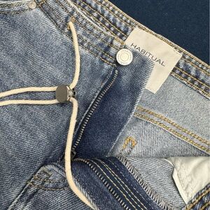 HABITUAL jeans “Kira” Light Blue Women's Jeans with cord at waist- BRAND NEW👖